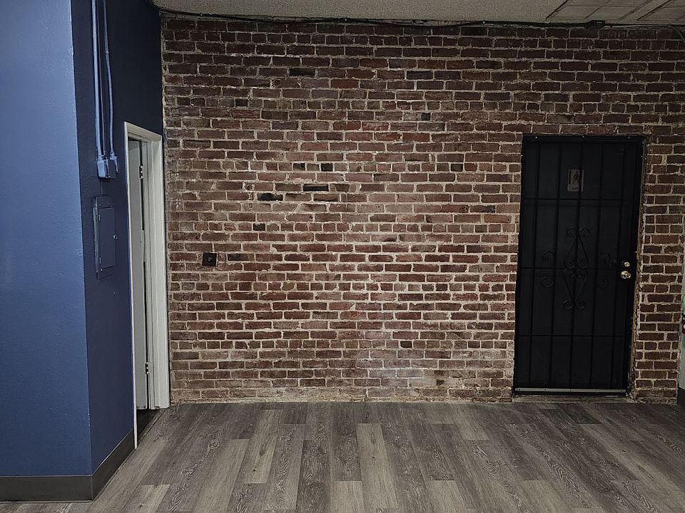 2nd image of 110 N Main St #1