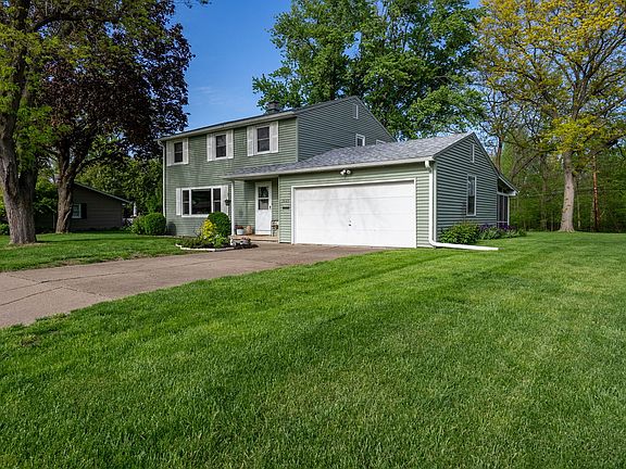 2nd image of 2625 Fairhaven Rd