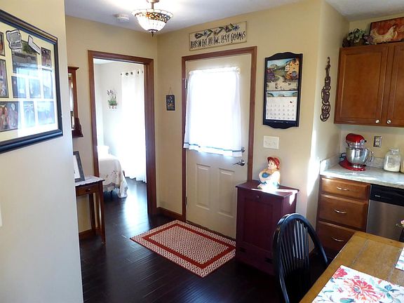 3rd image of 1809 Finney Dr