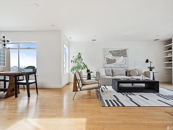 3rd image of 2743 Gough St #3