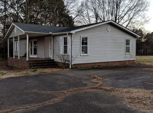 510 Dewey Kiser Rd, Bessemer City, NC 28016