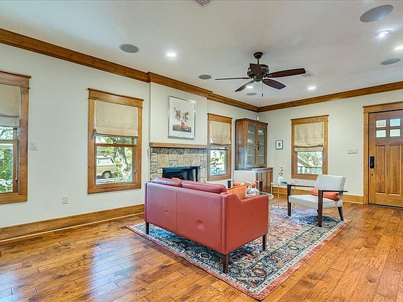 5th image of 5001 Avenue H