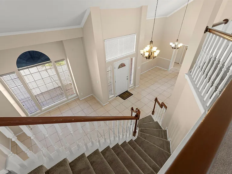 1723 Monvale Ln — Photo 16