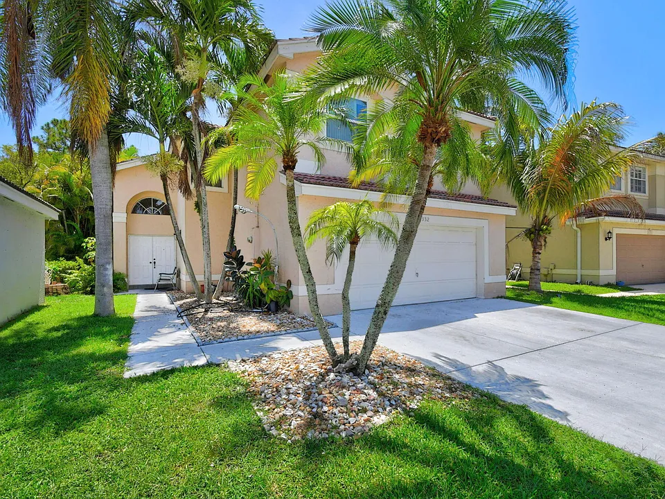 8332 Bermuda Sound Way