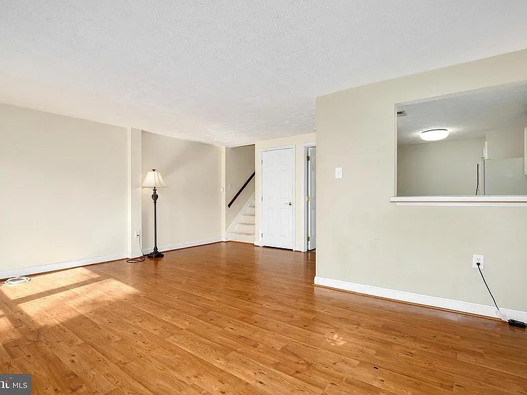 14 Whitechurch Ct — Photo 4