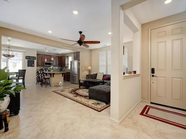 1065 Dennington Pl, Roseville, CA 95747