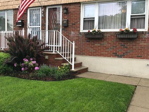 3rd image of 65 Zoe St