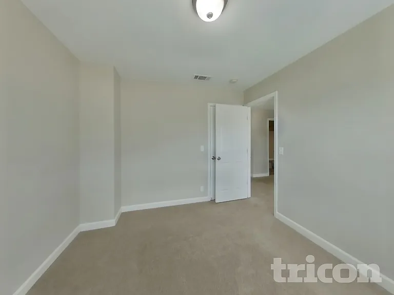 1629 Good Day Ct — Photo 12