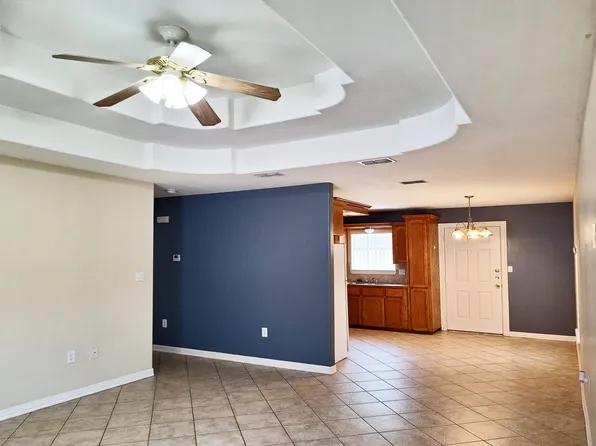 2118 Aruba Dr APT 4, Edinburg, TX 78541