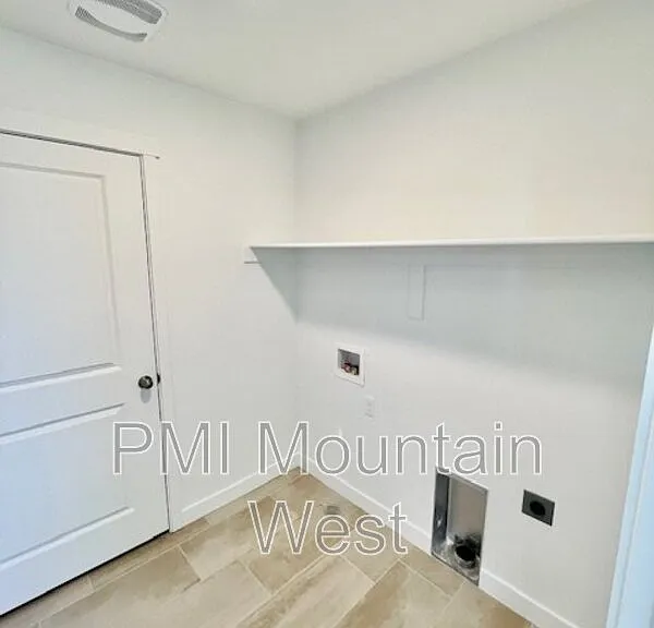 1386 N Copper Sky Dr — Photo 29