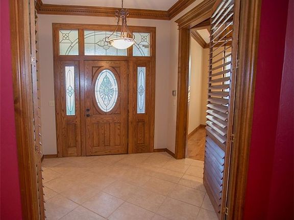 4th image of 2117 Cadwell Ave
