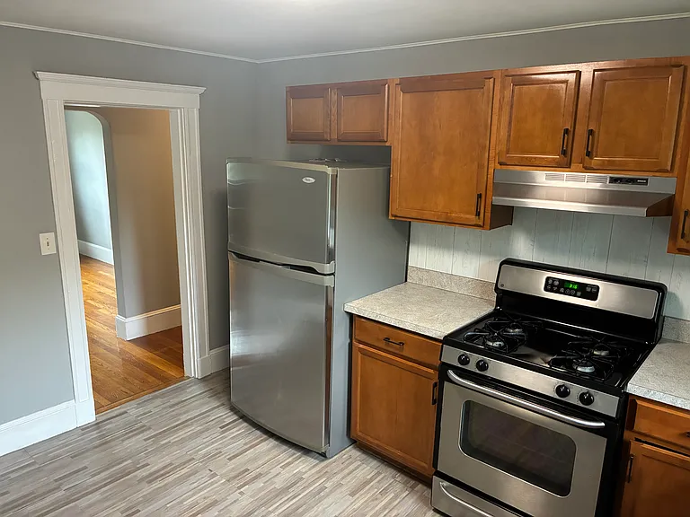 350 Plain St #2 — Photo 14