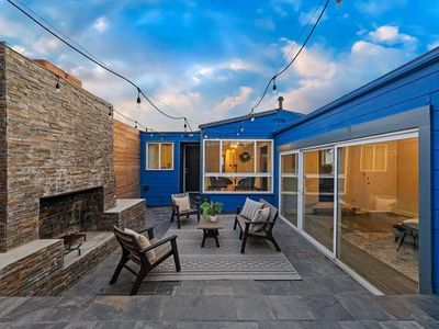 7400 Ney Ave, Oakland, CA, 94605