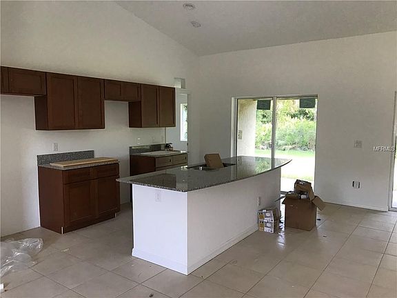 2nd image of 2676 Vineyard Cir