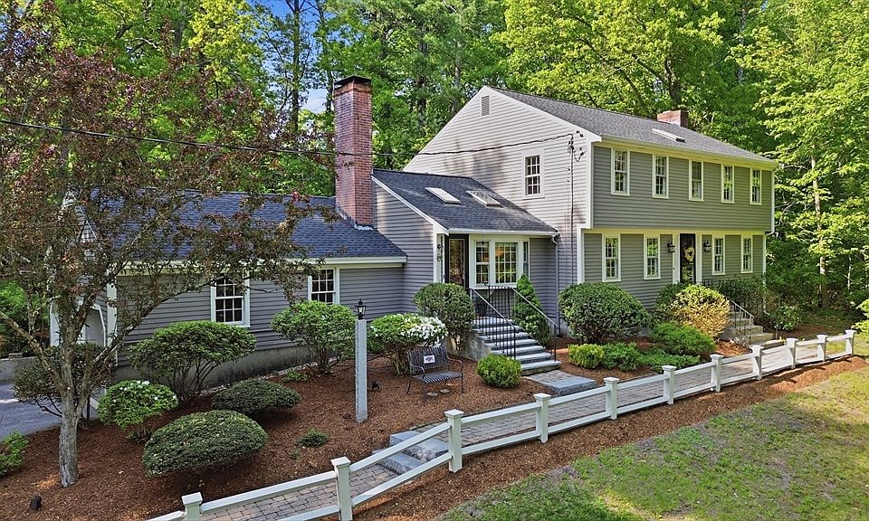 1st image of 29 Washington Dr