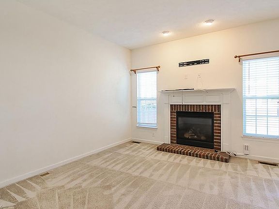 2nd image of 107 Marble Ct