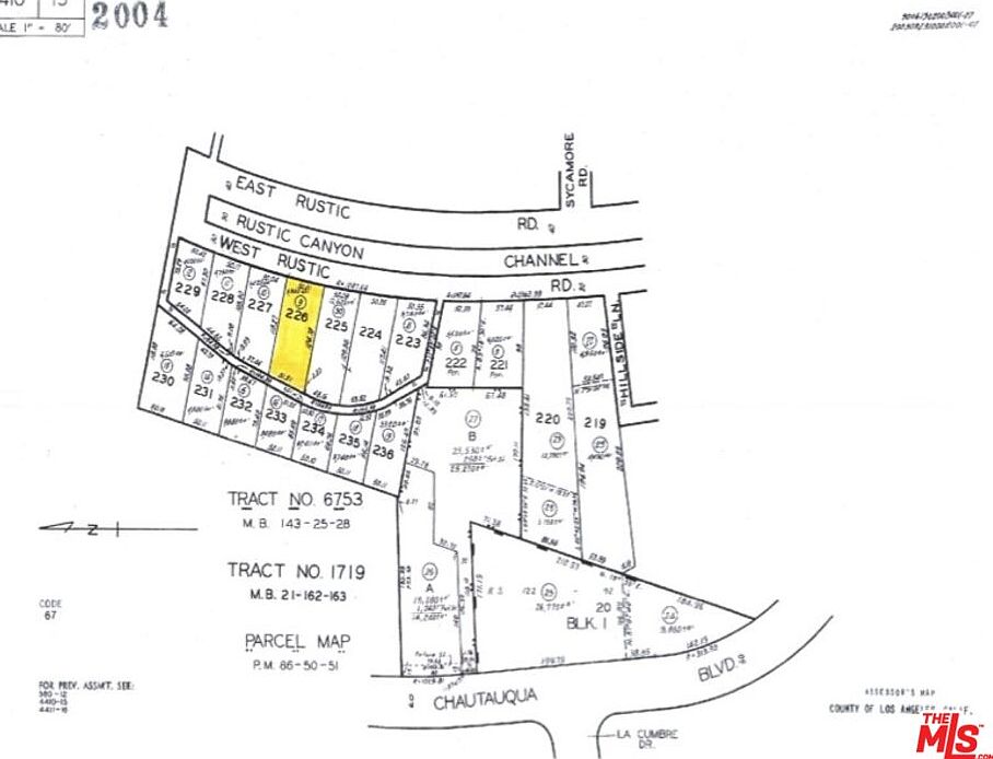2nd image of 533 W Rustic Rd