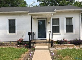 916 N Ottokee St, Wauseon, OH 43567