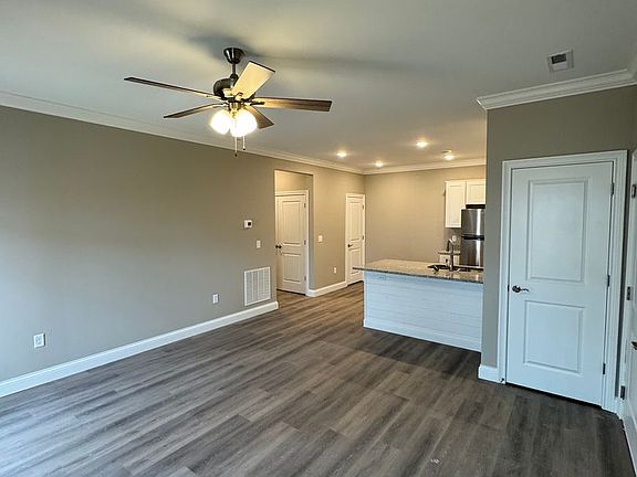 4th image of 5204 Bakers Spring St #113