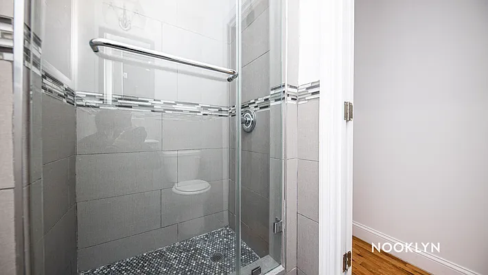 Rented by Nooklyn NYC LLC | media 16