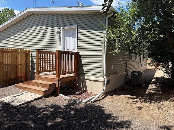 4th image of 113 E Homer Dr