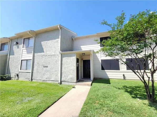 4505 Carter Creek Pkwy APT 3, Bryan, TX 77802