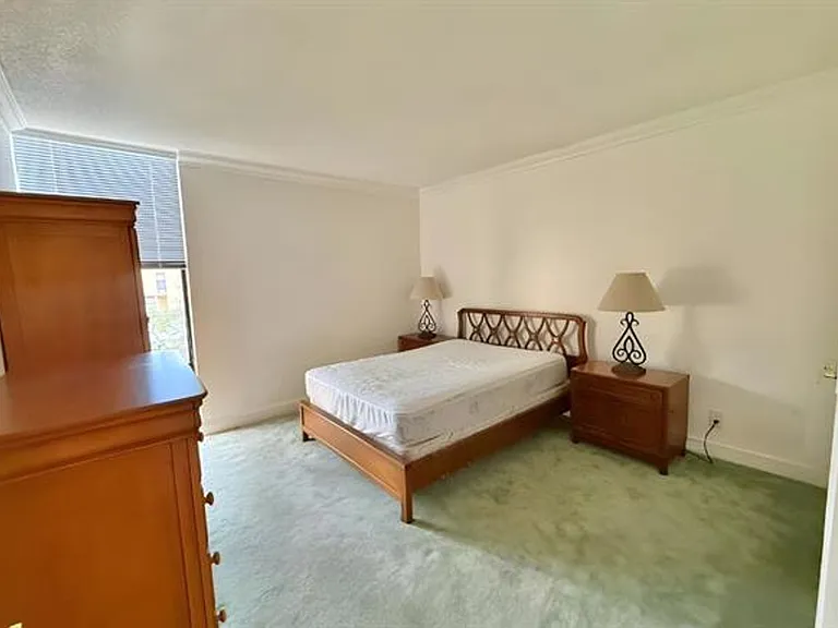 2910 SW 87th Ter #CU-1708 — Photo 24