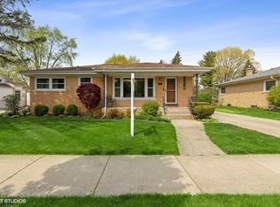 326 S Waterman Ave, Arlington Heights, IL 60004