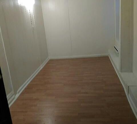 2nd image of 86 Oakwood Ave