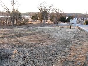 2nd image of 1454 N Diamond Blvd