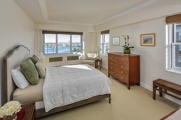Sold by Brown Harris Stevens | media 6