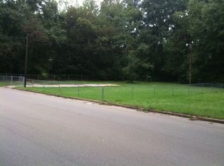369 E Dinkins St, Canton, MS 39046