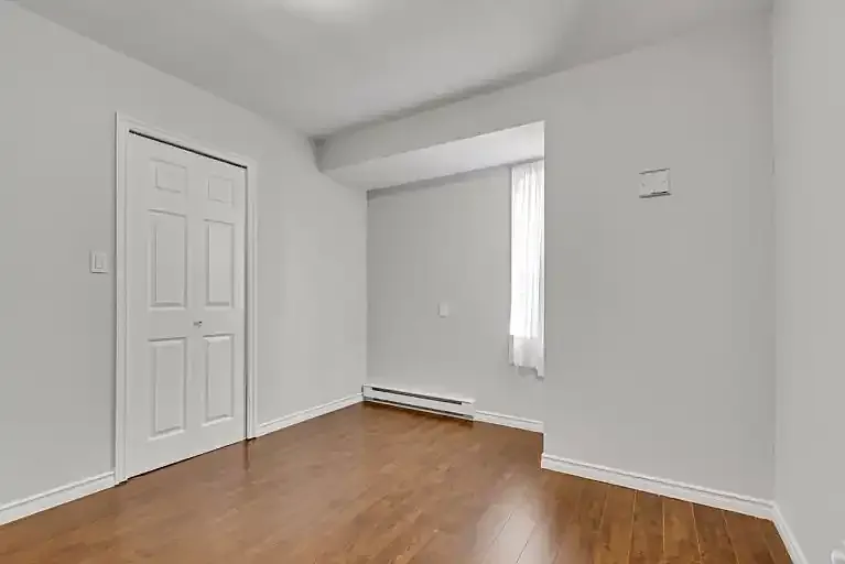 1535 Saint Georges Ave #5 — Photo 6