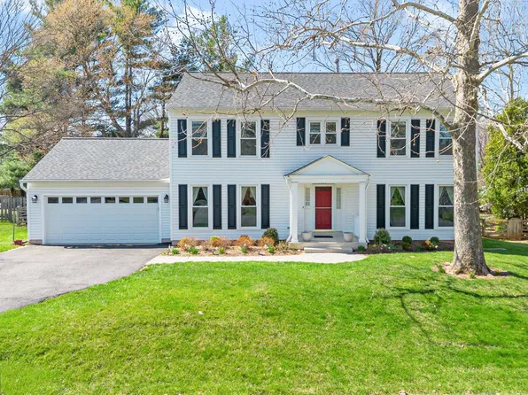 17320 Moss Side Ln, Olney, MD 20832