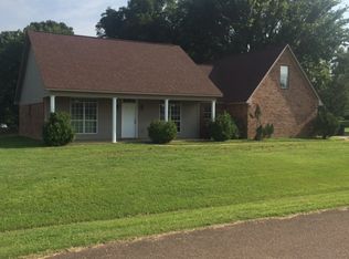 103 Ridge Cv, Abbeville, MS 38601