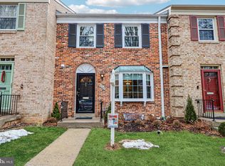 9269 Bailey Ln, Fairfax, VA 22031