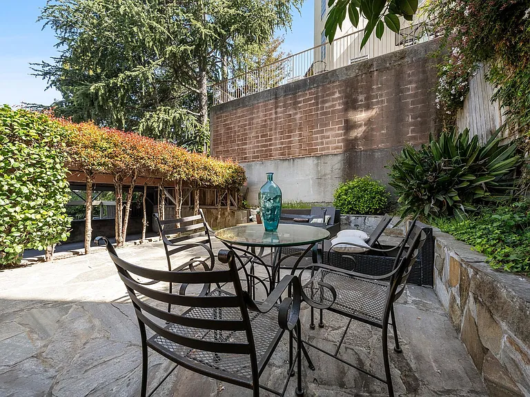 8 Whitmore Place #1 - 2 bedroom | 1 bathroom | Lower unit — Photo 14
