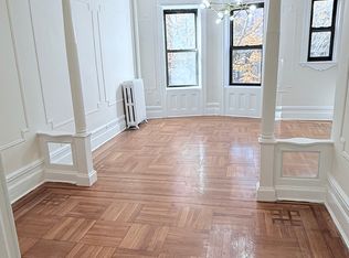 515 8th St APT 3R, Brooklyn, NY 11215