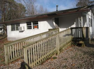 64 England Heights Rd, Carbondale, IL 62903