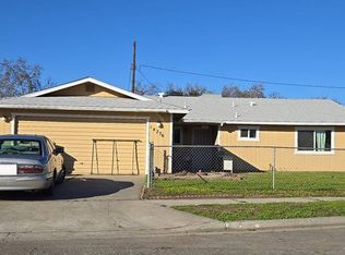 14276 Christopher St, Armona, CA