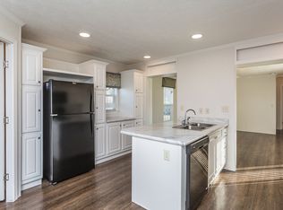 11644 2nd Str NE, Magnolia, OH 44643