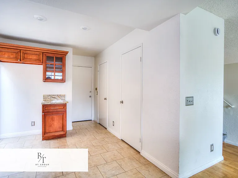 13006 Parkview Dr — Photo 10