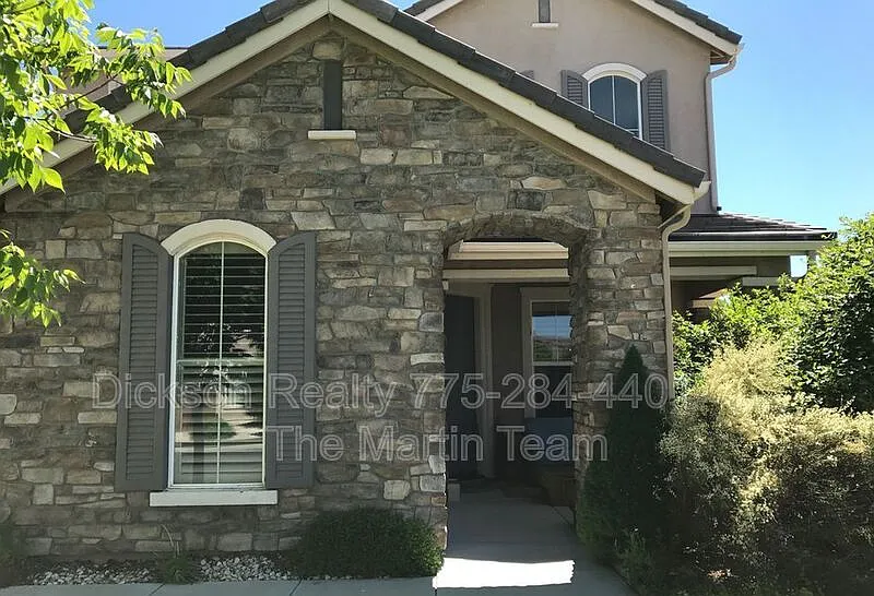 4 bed, 3.0 bath, 2583 sqft, $2,995 — Photo 3