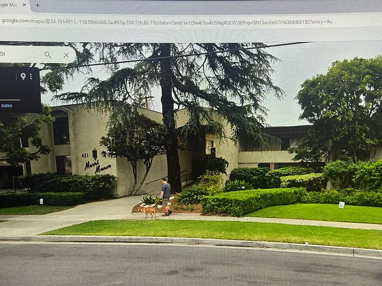 140 - Merri Manor — Photo 1