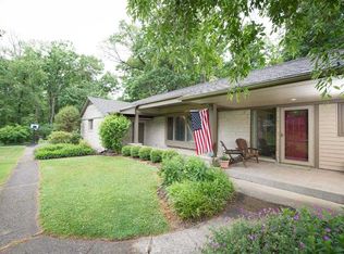 1510 Dell Cove Dr, Fort Wayne, IN 46804