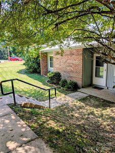 65 Eastview Ave, Asheville, NC, 28803