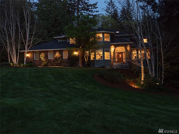 4th image of 22235 NE 195th Pl