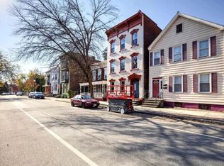 449 2nd St #1, Troy, NY 12180