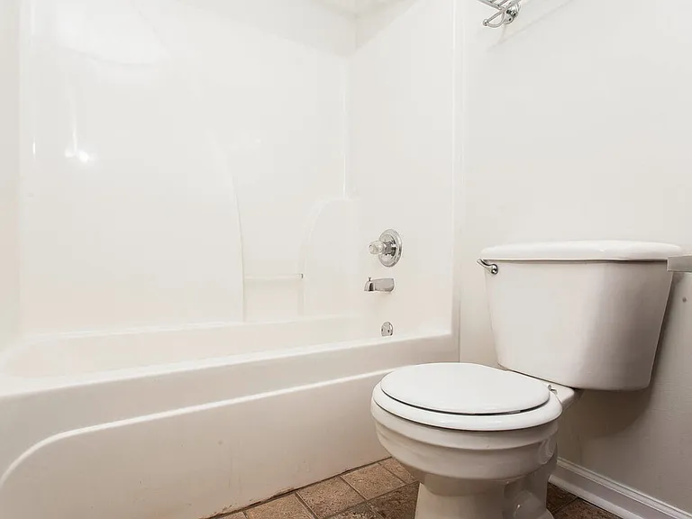 6883 Show Boat Ln — Photo 12