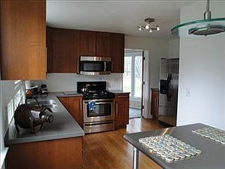 4th image of 228 Beckwith Dr